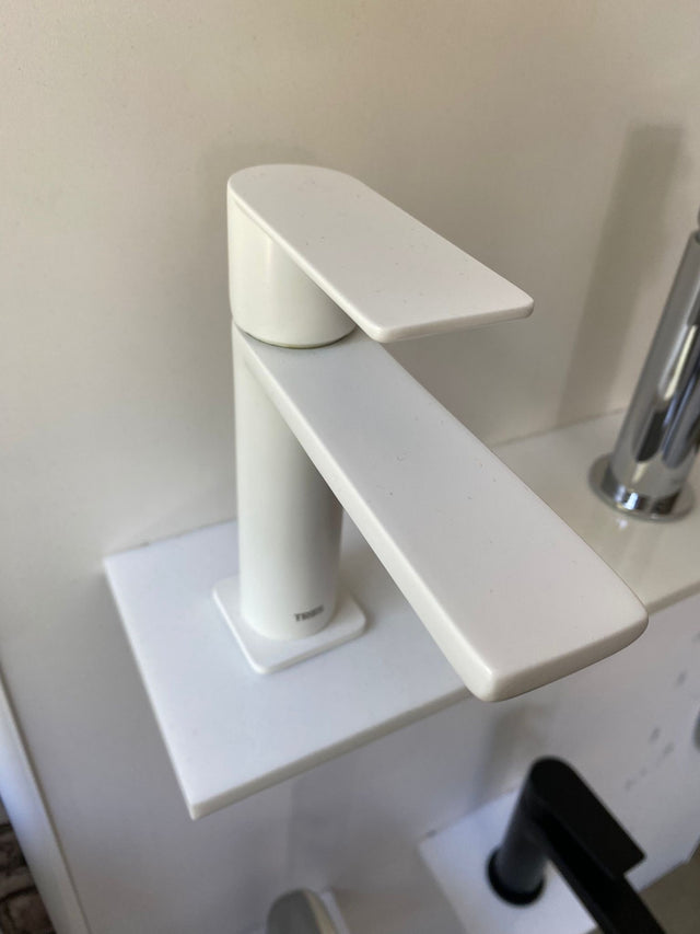 Showmodel Tres Loft wastafelkraan mat wit