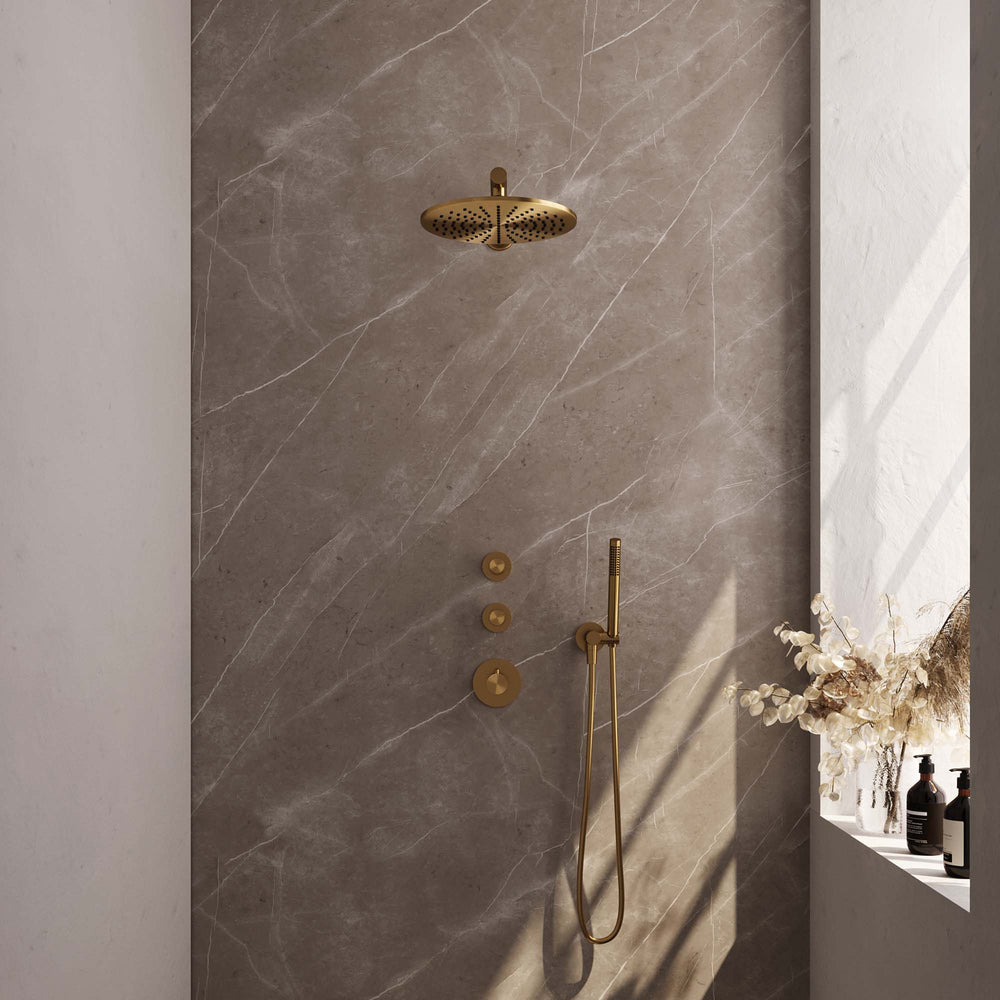 BRAUER Gold Carving thermostatische inbouw regendouche SET 02 met 30 cm douchekop en rechte muurarm en staaf handdouche en doucheslang en wandaansluitbocht goud geborsteld PVD