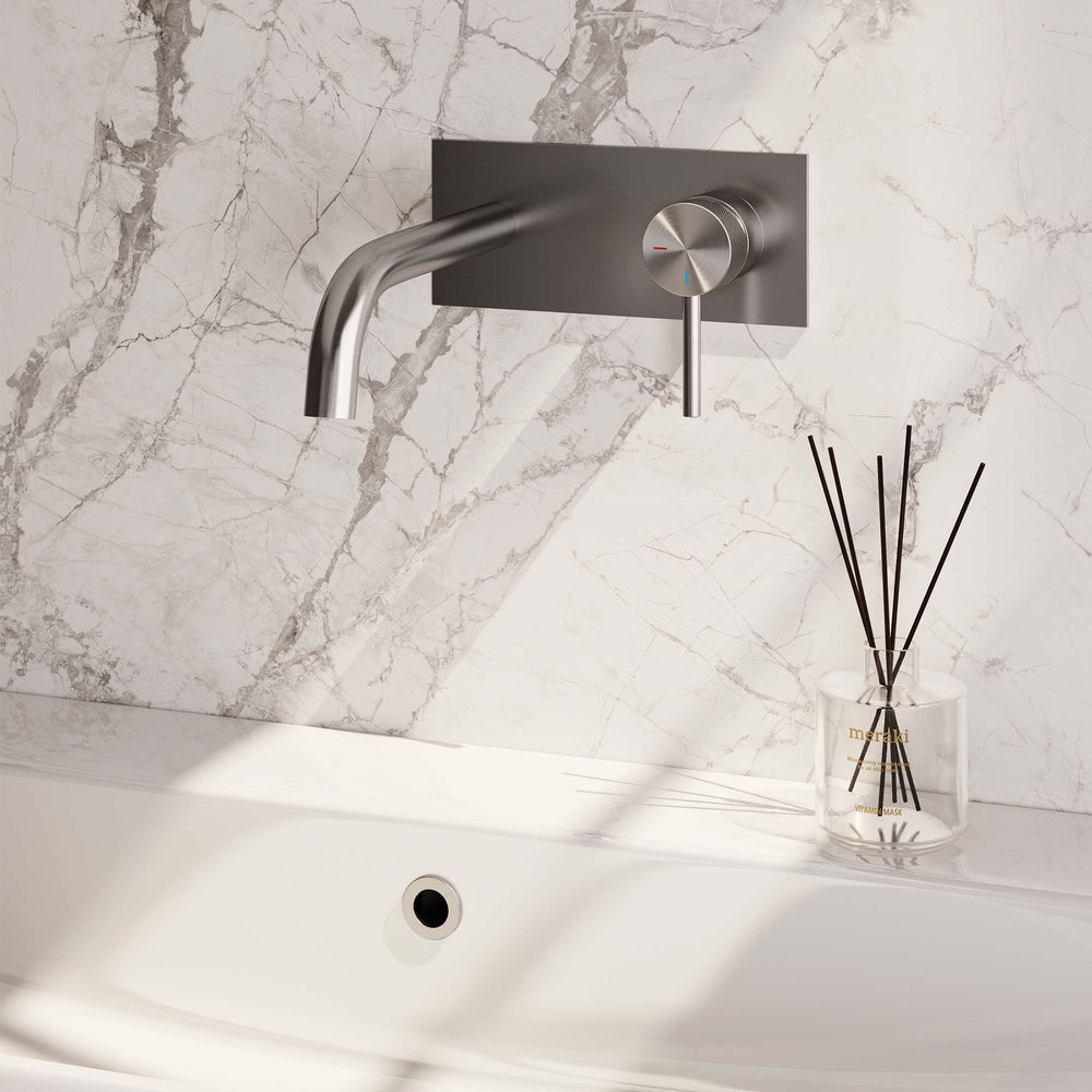 BRAUER Gunmetal Carving inbouw wastafelmengkraan met gebogen uitloop en afdekplaat model A1 gunmetal geborsteld PVD 5-GM-004-B6