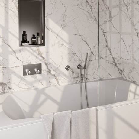 BRAUER Brushed Carving thermostatische inbouw badkraan met drukknoppen SET 03 met uitloop en staaf handdouche en doucheslang en wandaansluitbocht RVS geborsteld PVD 5-NG-214