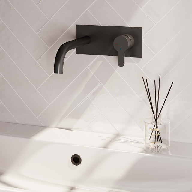 BRAUER Black Edition inbouw wastafelmengkraan met gebogen uitloop en afdekplaat model D1 mat zwart