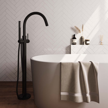 BRAUER Black Edition vrijstaande badmengkraan SET 01 met staaf handdouche en doucheslang mat zwart