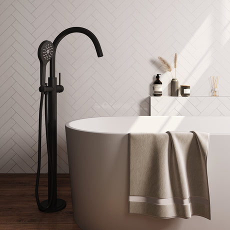 BRAUER Black Edition vrijstaande badmengkraan SET 02 met 3-standen handdouche en doucheslang mat zwart