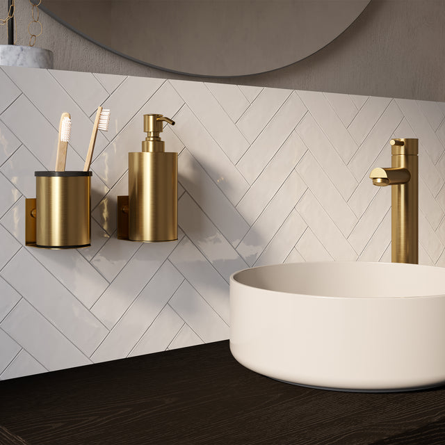 BRAUER Zeepdispenser en beker model A incl. wand ophanging en magnetisch opzetvlak goud geborsteld AE-ZDAGG