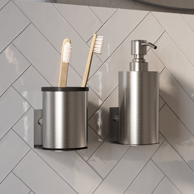 BRAUER Zeepdispenser en beker model A incl. wand ophanging en magnetisch opzetvlak RVS geborsteld AE-ZDANG