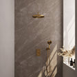 BRAUER Gold Carving thermostatische inbouw regendouche 3-weg omstelling SET 34 met 30 cm douchekop en gebogen muurarm en 3-standen handdouche en doucheslang en wandaansluitbocht goud geborsteld PVD