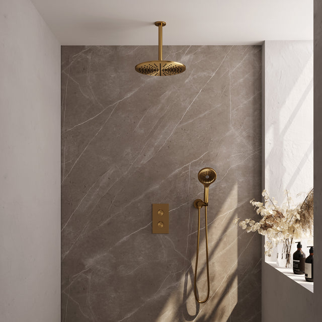 BRAUER Gold Carving thermostatische inbouw regendouche 3-weg omstelling SET 36 met 30 cm douchekop en plafondarm en 3-standen handdouche en doucheslang en wandaansluitbocht goud geborsteld PVD