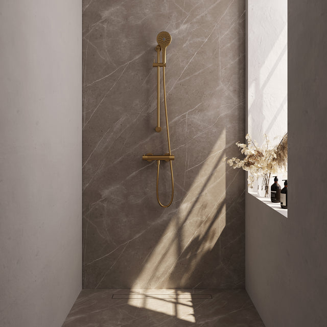 BRAUER Gold Carving opbouw douche thermostaatkraan SET 02 met glijstang en 3-standen handdouche en doucheslang goud geborsteld PVD 5-GG-250