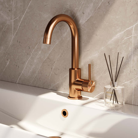 BRAUER Copper Carving hoge opbouw wastafelmengkraan met draaibare ronde uitloop model A koper geborsteld PVD 5-GK-003-R4