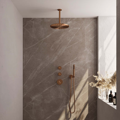 BRAUER Copper Carving thermostatische inbouw regendouche SET 06 met 30 cm douchekop en plafondarm en staaf handdouche en doucheslang en wandaansluitbocht koper geborsteld PVD 5-GK-102