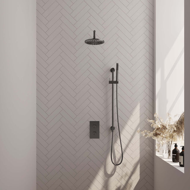 BRAUER Gunmetal Carving thermostatische inbouw regendouche 3-weg omstelling SET 39 met 20 cm douchekop en gebogen muurarm en staaf handdouche en doucheslang en geïntegreerde glijstang gunmetal geborsteld PVD
