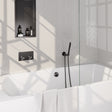 BRAUER Gunmetal Carving thermostatische inbouw badkraan met drukknoppen SET 03 met badvulcombinatie en staaf handdouche en doucheslang en wandaansluitbocht gunmetal geborsteld PVD 5-GM-212