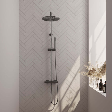 BRAUER Gunmetal Carving opbouw thermostatische regendouche SET 03 met 30 cm hoofddouche en staaf handdouche en doucheslang gunmetal geborsteld PVD 5-GM-255