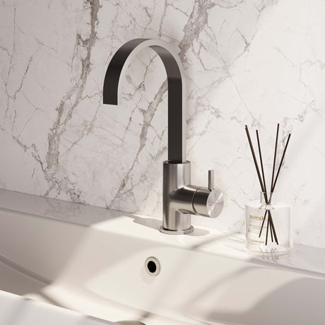 BRAUER Brushed Edition hoge opbouw wastafelmengkraan met draaibare platte uitloop model B RVS geborsteld PVD