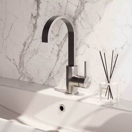 BRAUER Brushed Edition hoge opbouw wastafelmengkraan met draaibare platte uitloop model A RVS geborsteld PVD