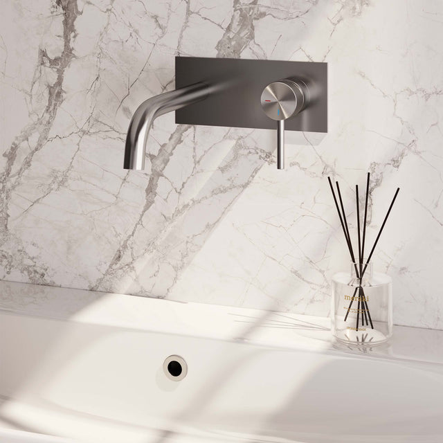BRAUER Brushed Carving inbouw wastafelmengkraan met gebogen uitloop en afdekplaat model A1 RVS geborsteld PVD 5-NG-004-B6