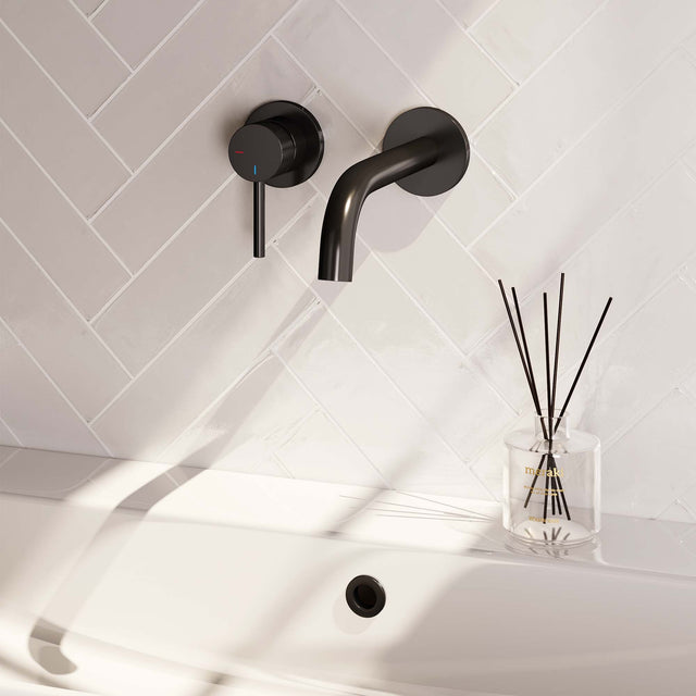 BRAUER Black Carving inbouw wastafelmengkraan met gebogen uitloop en rozetten model A2 mat zwart 5-S-083-B6-65