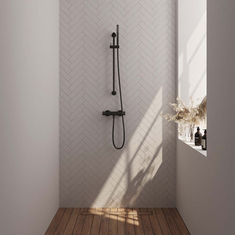 BRAUER Black Carving opbouw douche thermostaatkraan SET 01 met glijstang en staaf handdouche en doucheslang mat zwart 5-S-086-1