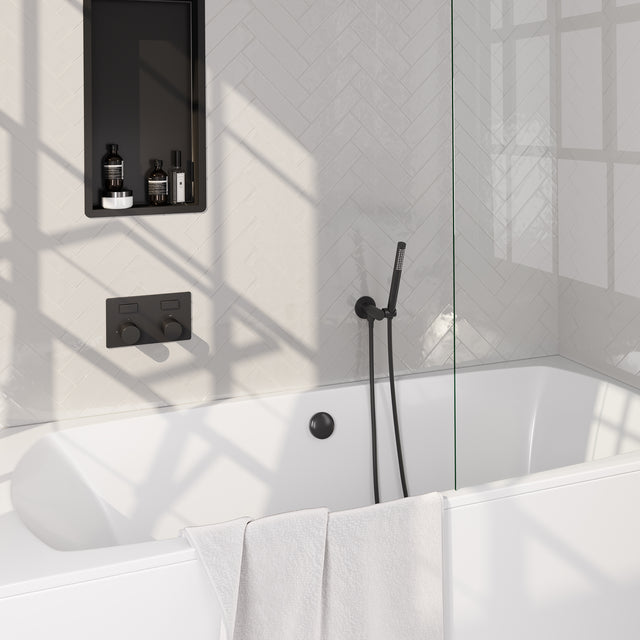BRAUER Black Carving thermostatische inbouw badkraan met drukknoppen SET 03 met badvulcombinatie en staaf handdouche en doucheslang en wandaansluitbocht mat zwart 5-S-212