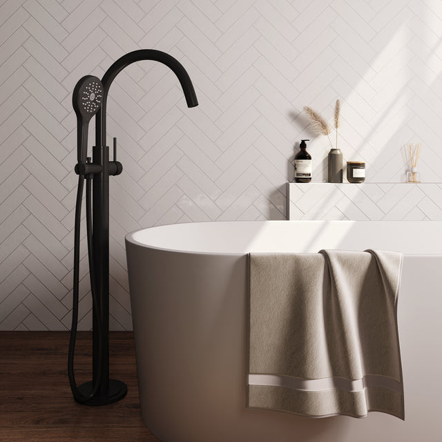 BRAUER Stripe vrijstaande badmengkraan SET 02 met 3-standen handdouche en doucheslang mat zwart 5-S-338